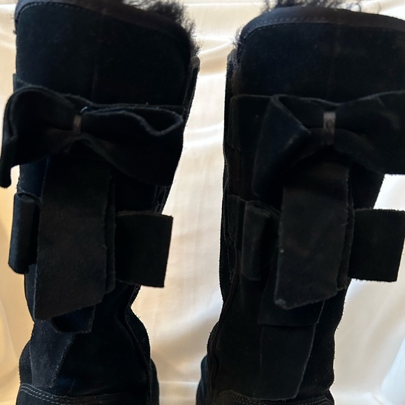 UGG | Allegra Bow II - Picture 7 of 8